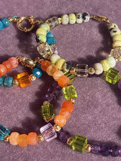 Bracelet ''Morada'' REAL gems: Amethyst,Swarovski,Gold plated