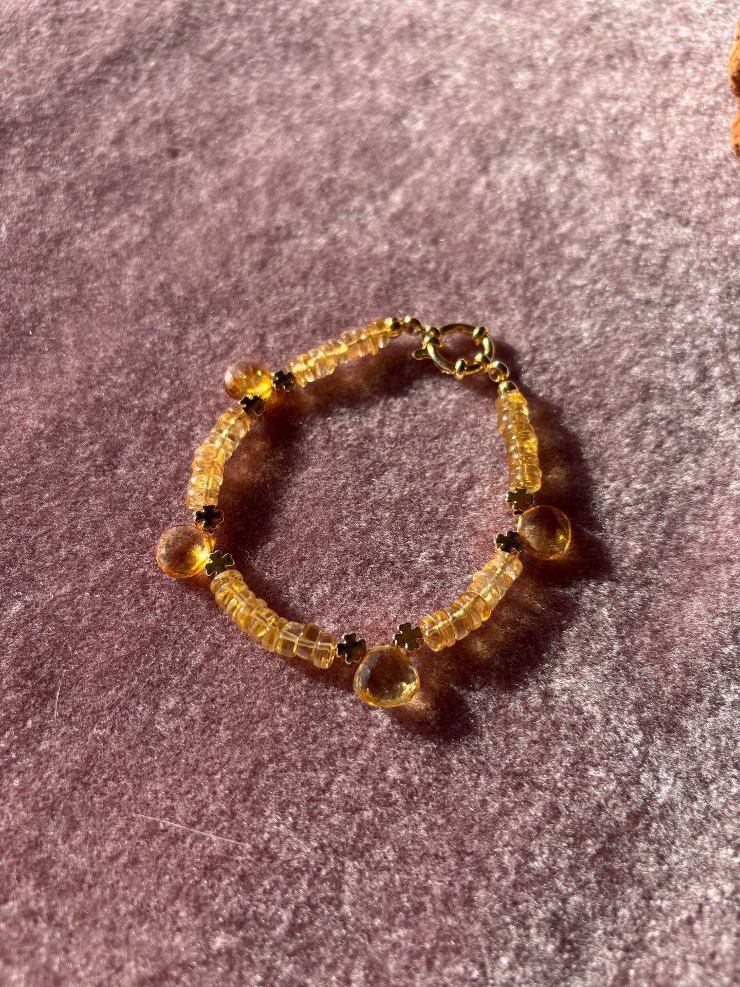 Bracelet “Golden citrine” •Citrine clear tear drops •Citrine beads • Gold plated